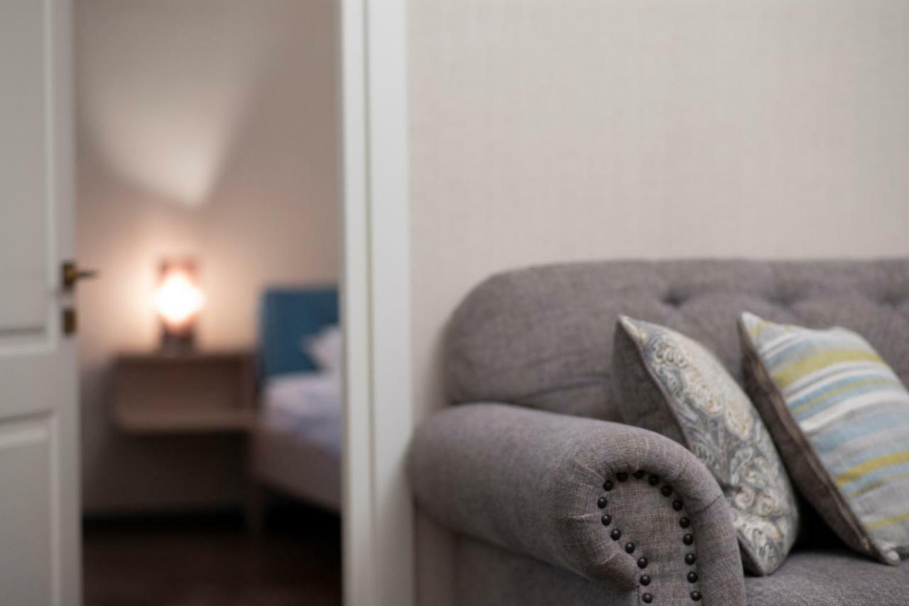 Golden Nugget Apartment Тбилиси Экстерьер фото