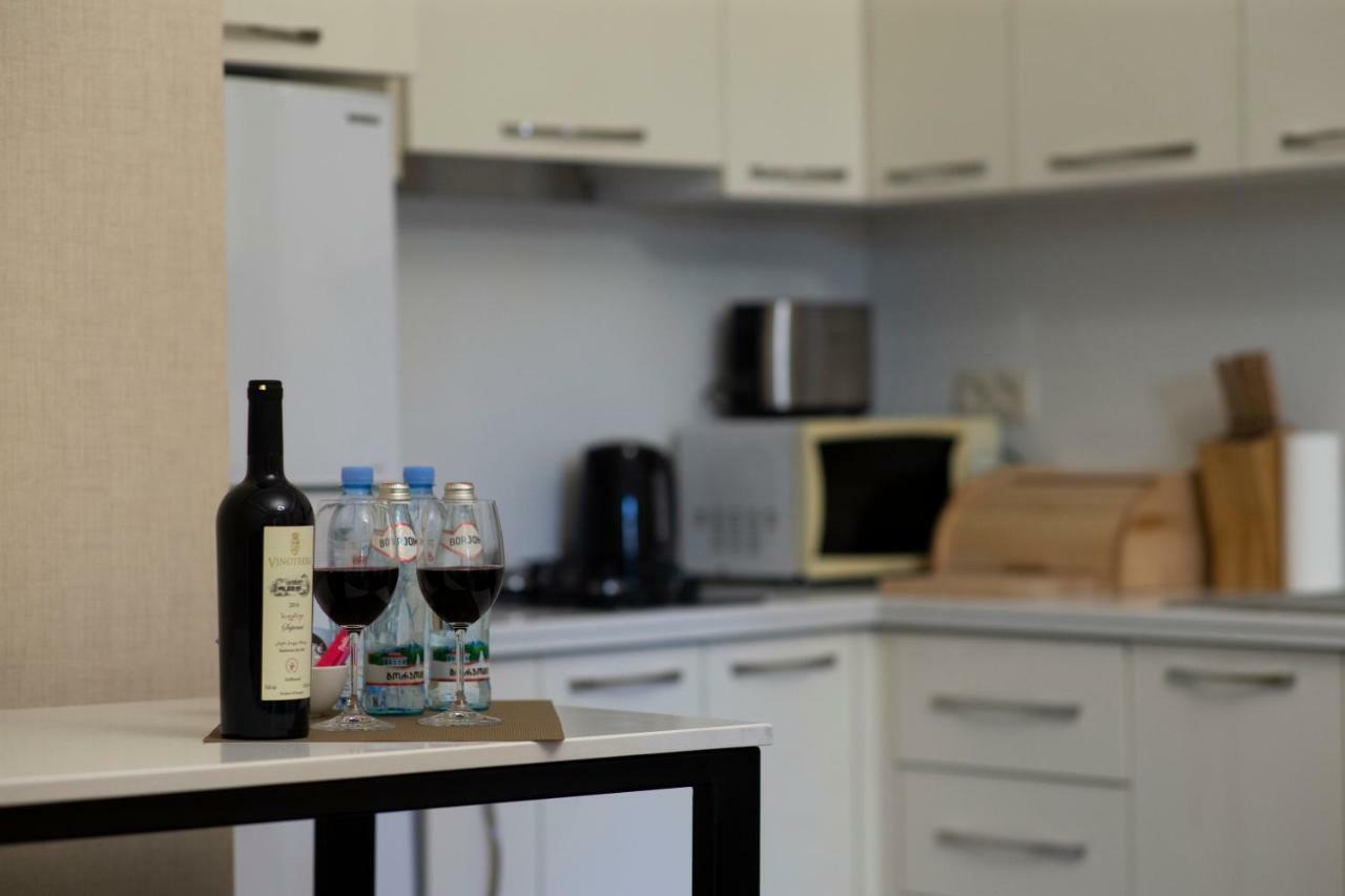 Golden Nugget Apartment Тбилиси Экстерьер фото